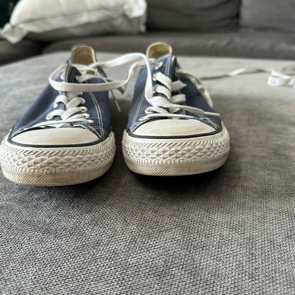 Converse Classic Navy Men's Sneakers - Picture 9 of 11